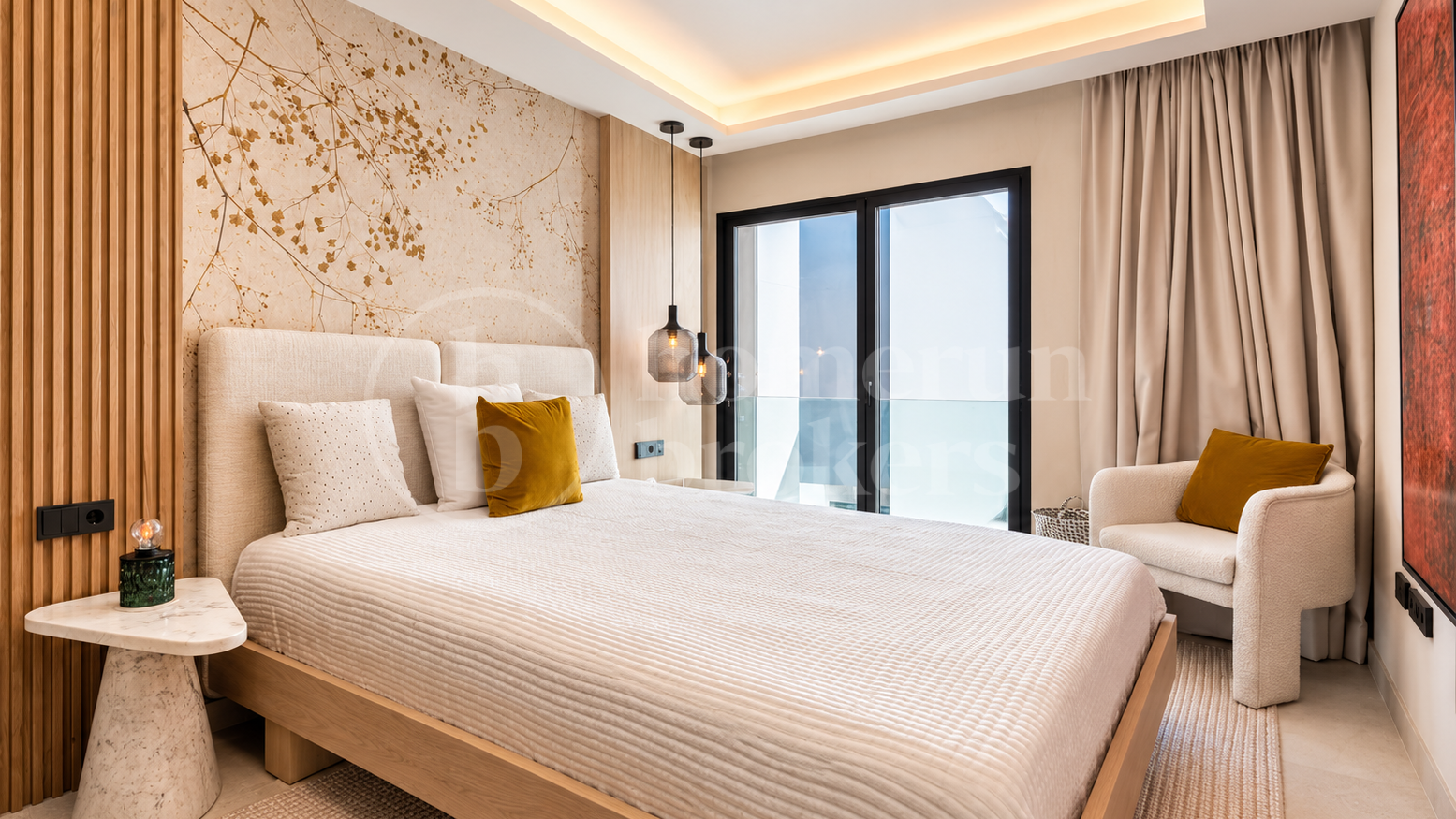 The Island - Luxury Beachfront Townhouse in Eastepona