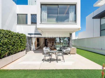 The Island - Luxury Beachfront Townhouse in Eastepona