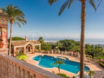 Villa Medusa – A Grand Classical Estate with Unrivaled Views in Sierra Blanca
