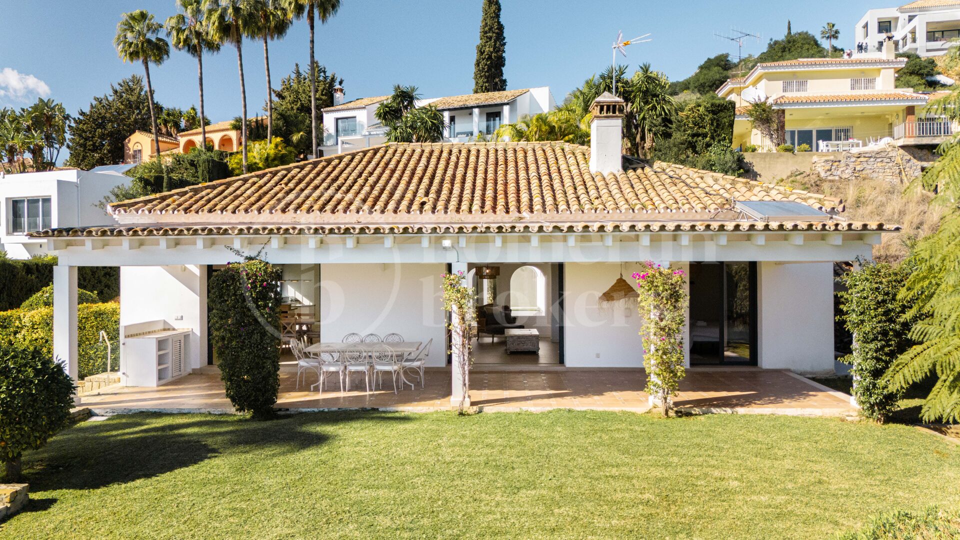 Villa Capricho | Front Golf Pool Views
