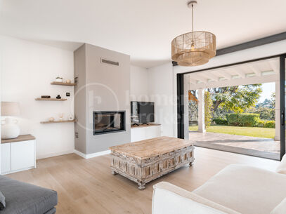 Villa Capricho | Front Golf Pool Views