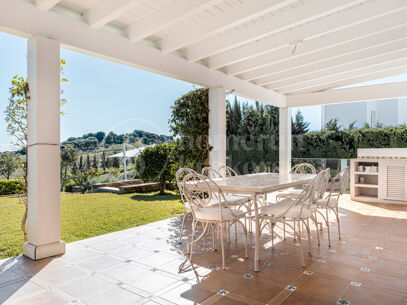 Villa Capricho | Front Golf Pool Views