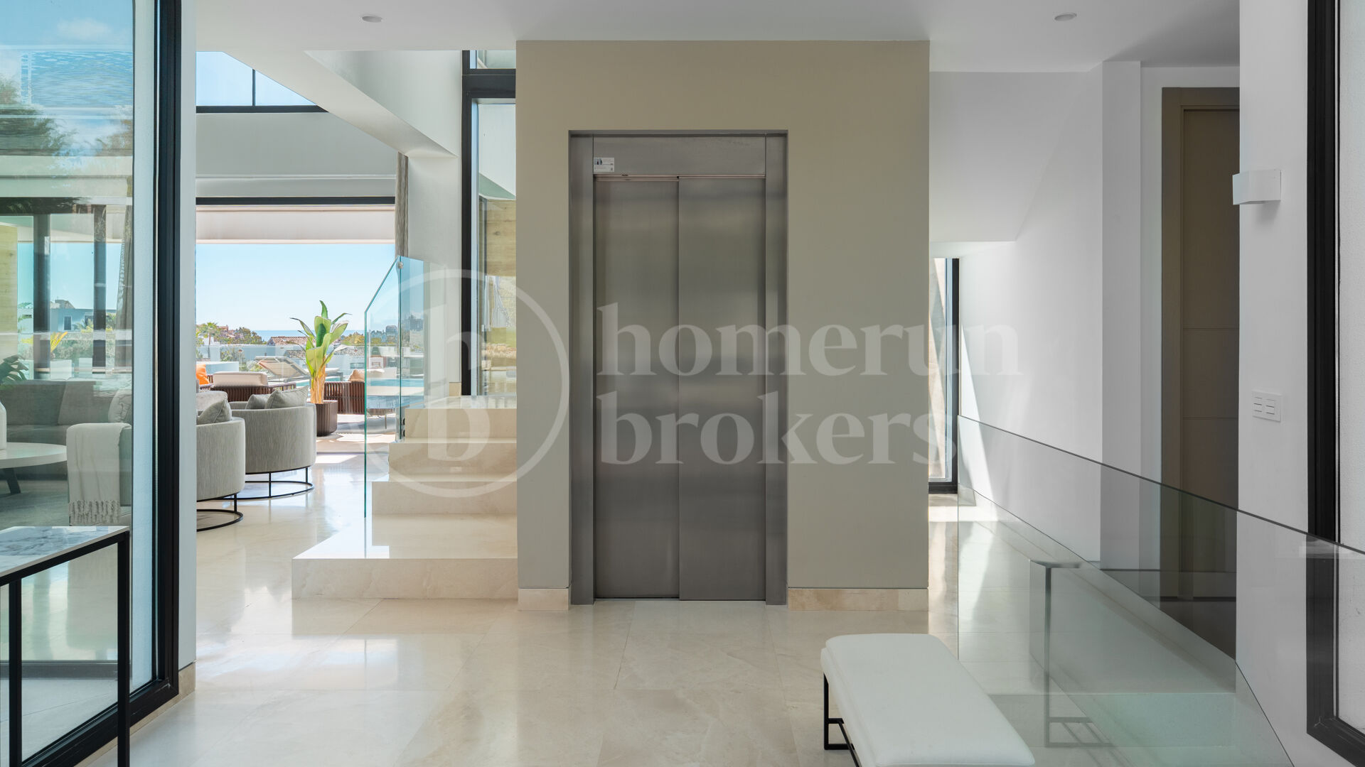 Villa Onyx – Panoramautsikt över hav och golf i prestigefyllda La Alquería, Benahavís