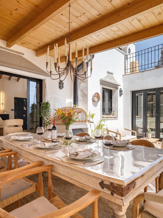 Casa Jimena - Renovated Andalusian-Style Townhouse in Marbella Golden Mile