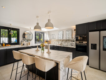 Casa Jimena – Renoverat Andalusiskt Radhus med Havsutsikt på Golden Mile i Marbella