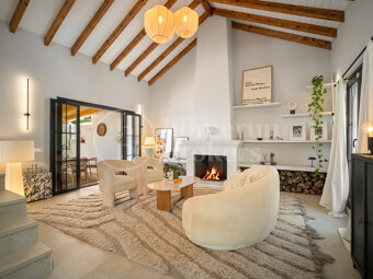 Casa Jimena – Renoverat Andalusiskt Radhus med Havsutsikt på Golden Mile i Marbella