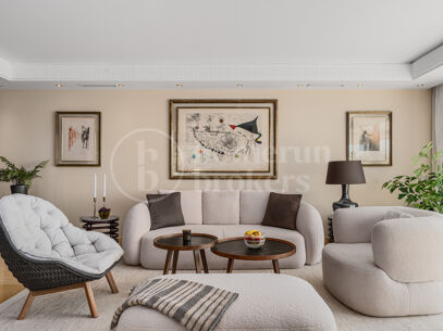 Penthouse Los Arrayanes - with Panoramic Sea Views and Private Pool in Nueva Andalucia