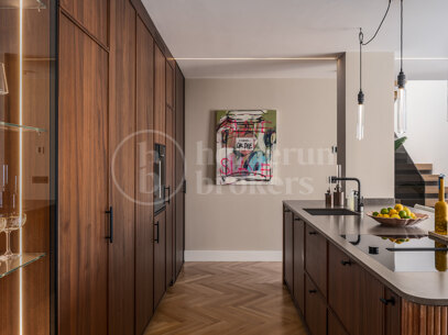 Penthouse Halcon – Luxury Renovated Penthouse with Panoramic Views in Benahavís