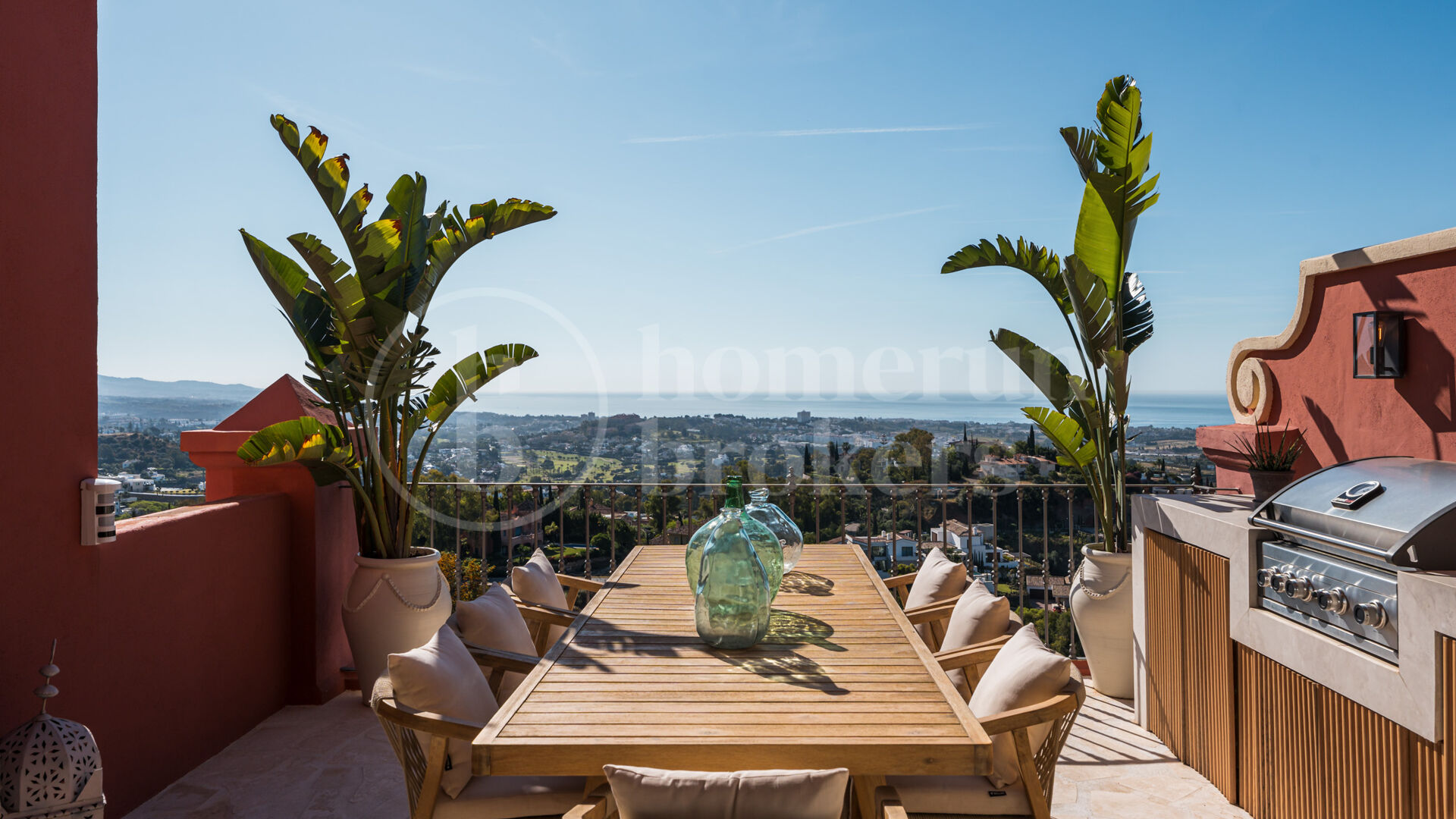 Penthouse Halcon - Lyxrenoverad takvåning med panoramautsikt i Benahavís