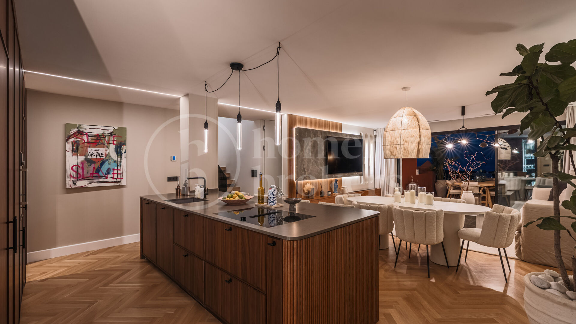 Penthouse Halcon - Lyxrenoverad takvåning med panoramautsikt i Benahavís