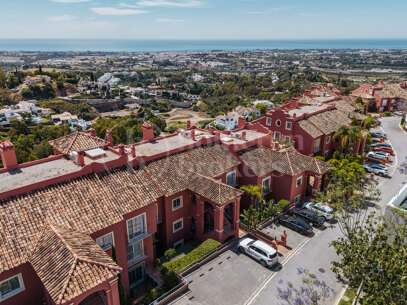 Penthouse Halcon – Luxury Renovated Penthouse with Panoramic Views in Benahavís
