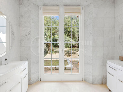 Luxury Mediterranean Villa in Nagüeles, Marbella