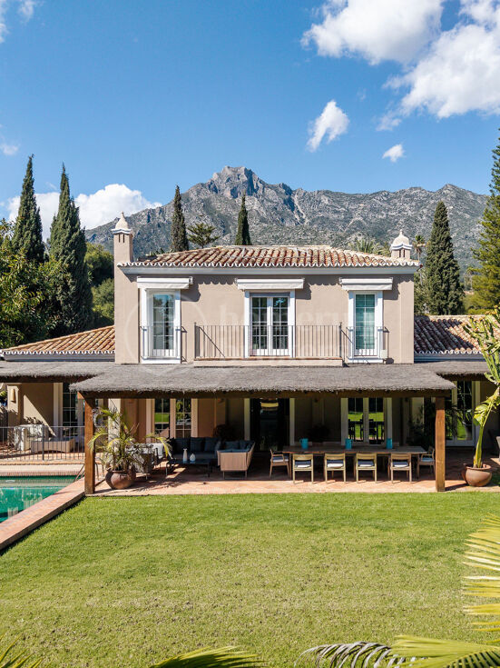Luxury Mediterranean Villa in Nagüeles, Marbella