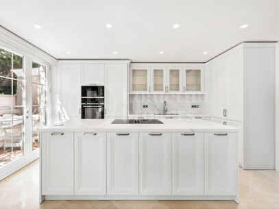 Luxury Mediterranean Villa in Nagüeles, Marbella