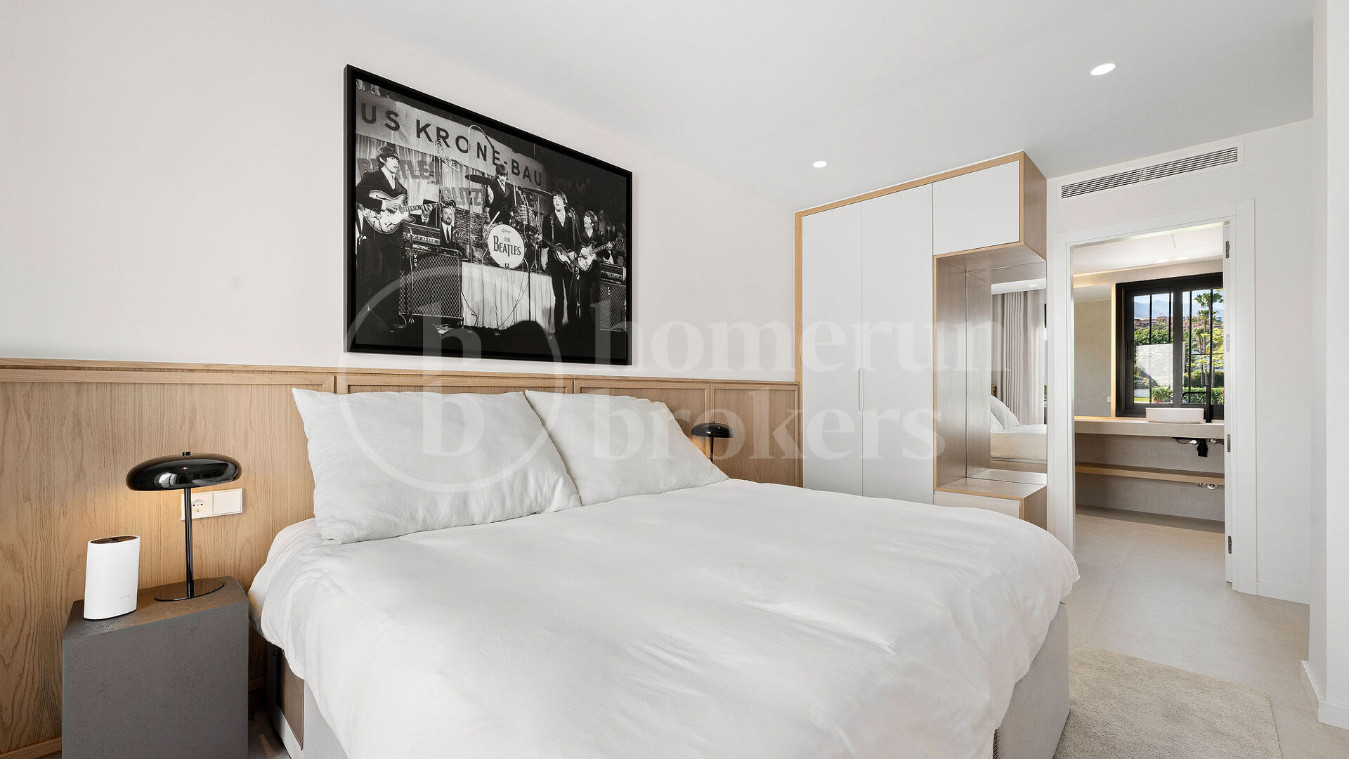 Casa Naranjos – Renovated Frontline Golf Townhouse in Los Naranjos Country Club