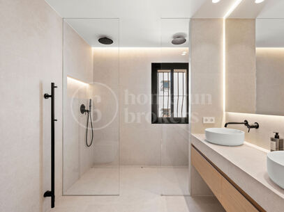 Casa Naranjos – Renovated Frontline Golf Townhouse in Los Naranjos Country Club