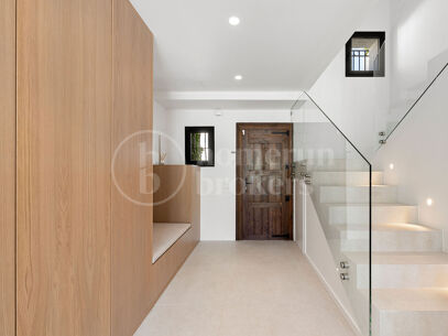 Casa Naranjos – Renovated Frontline Golf Townhouse in Los Naranjos Country Club
