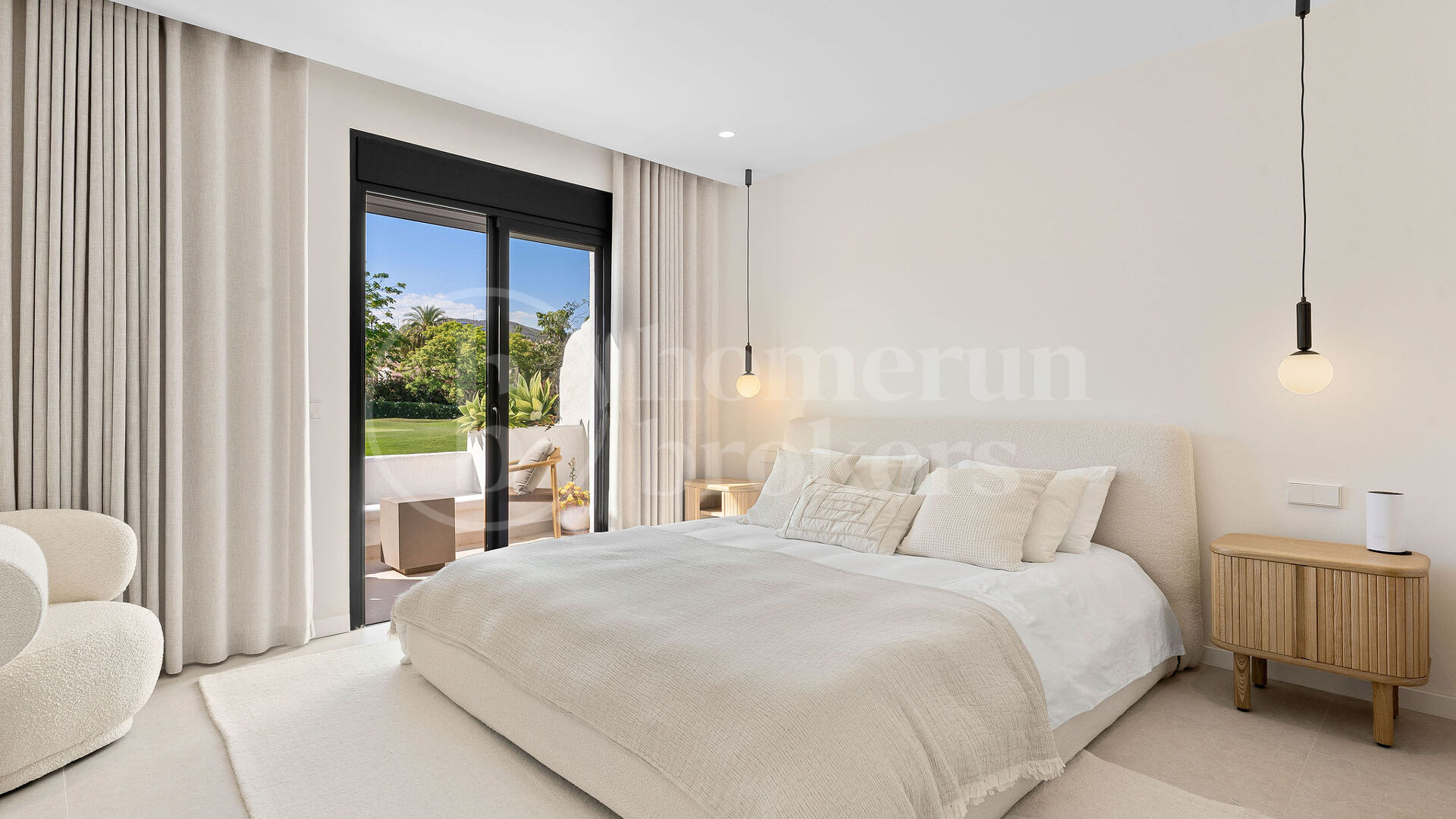Casa Naranjos – Renovated Frontline Golf Townhouse in Los Naranjos Country Club