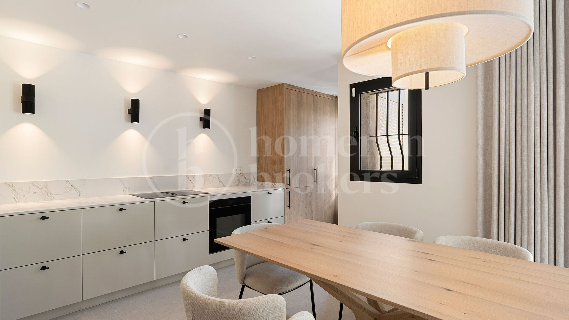 Casa Naranjos – Renovated Frontline Golf Townhouse in Los Naranjos Country Club