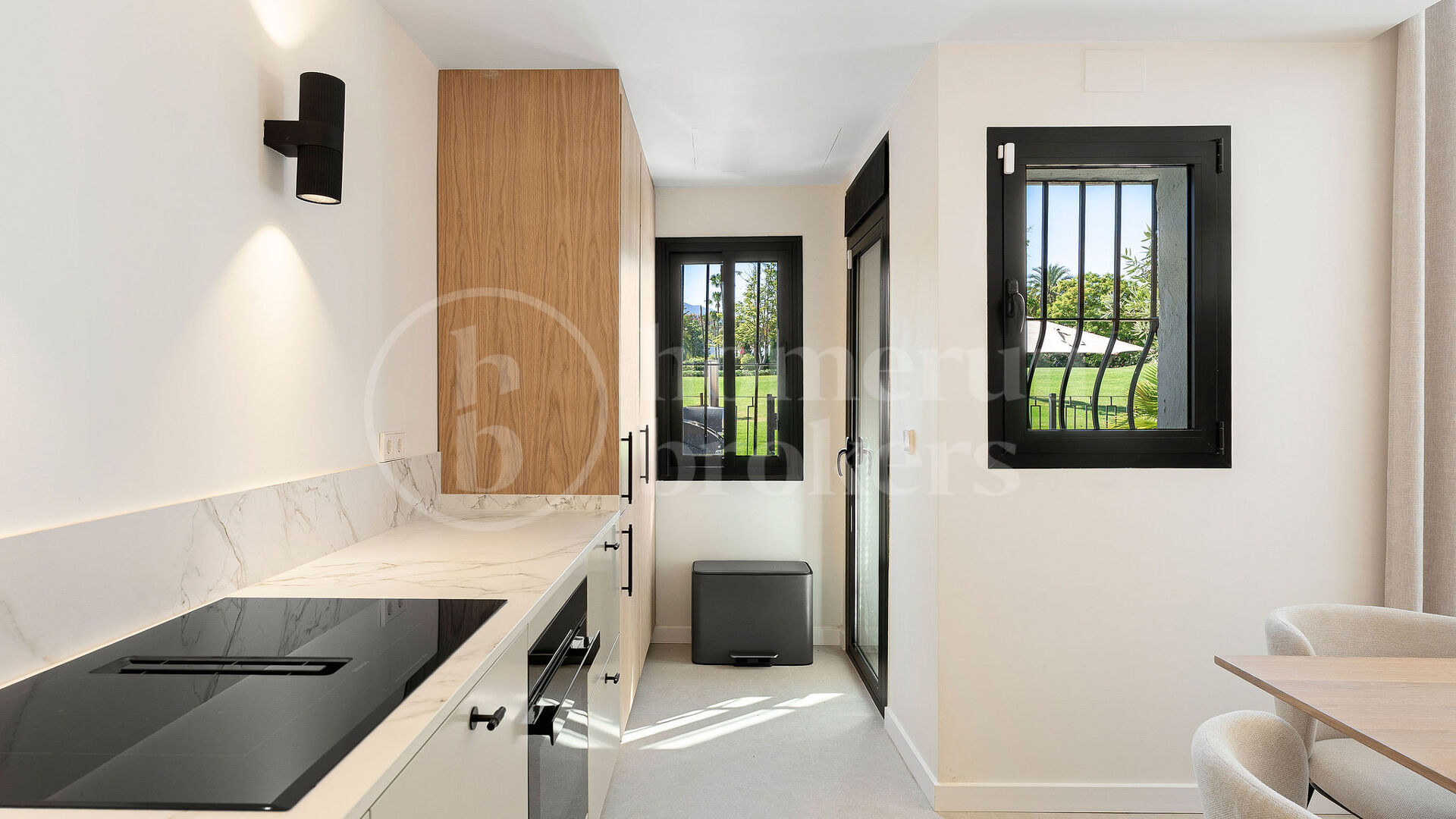 Casa Naranjos – Renovated Frontline Golf Townhouse in Los Naranjos Country Club