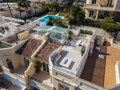 Townhouse Horizon – Renoverat radhus med havsutsikt i La Quinta