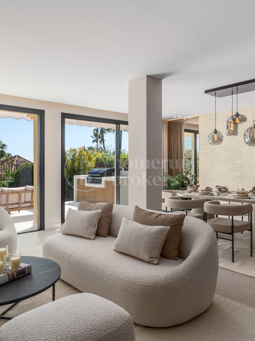 Maison Vue – Renovated Townhouse with Sea Views in La Quinta