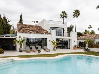 Casa Vanessa – Skandinaviskt Inspirerad Villa i Nueva Andalucía
