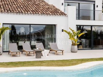 Casa Vanessa – Skandinaviskt Inspirerad Villa i Nueva Andalucía
