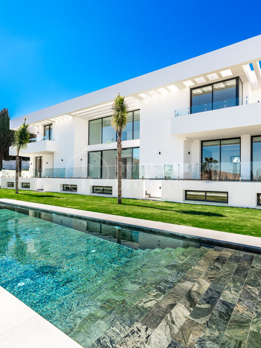 Villa Paradise - Modern Villa in ParaÃso Alto