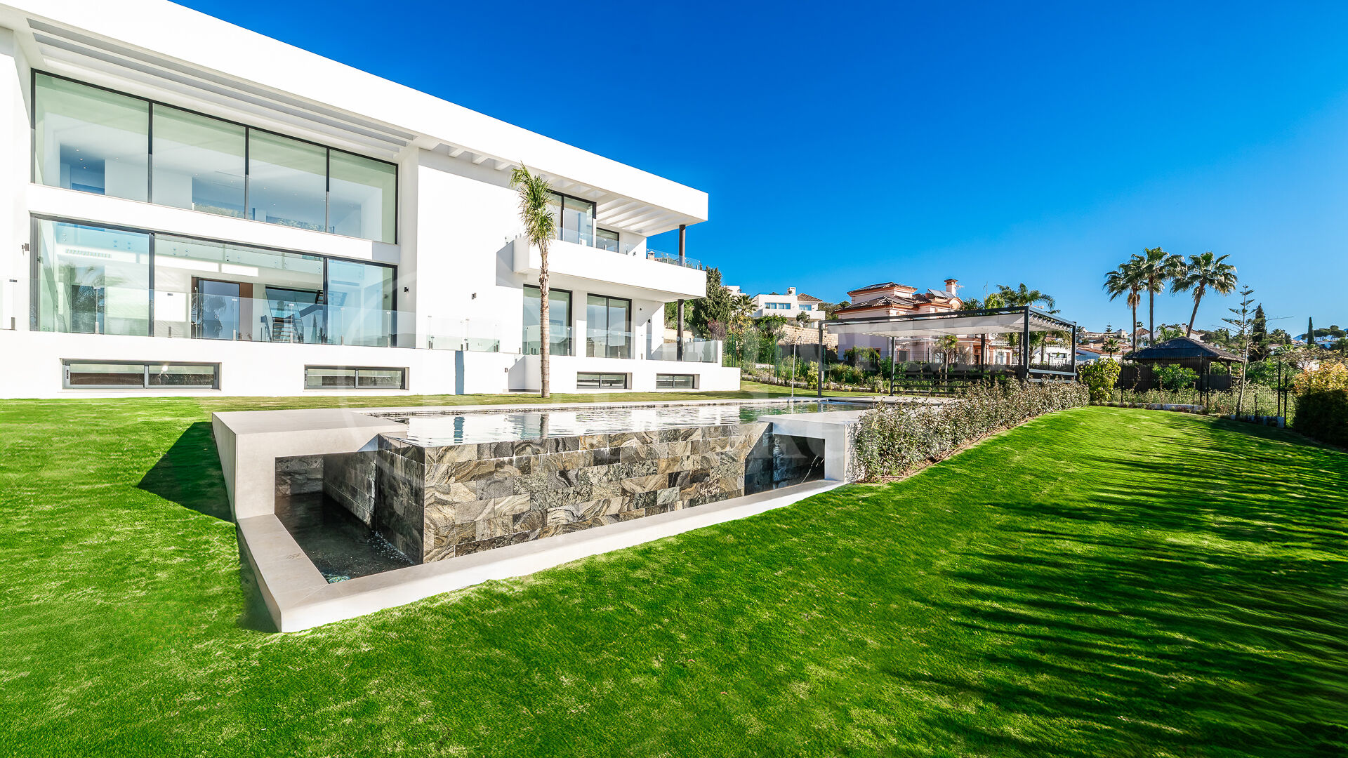 Villa Paradise – Modern Villa i Paraíso Alto