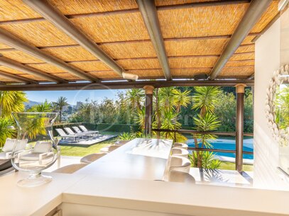 Villa Bali - Villa with Guest Apartment and in Nueva Andalucía
