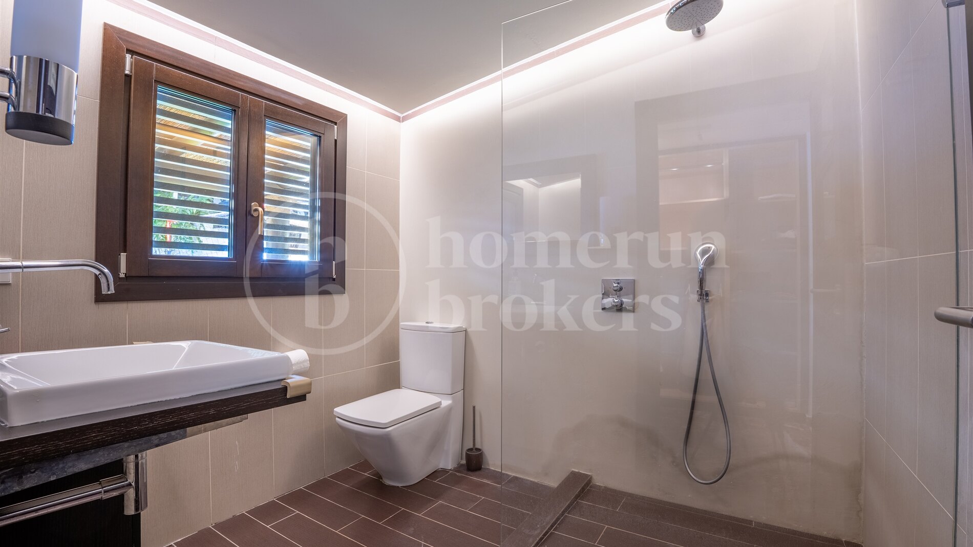 Villa Bali - Villa with Guest Apartment and in Nueva Andalucía
