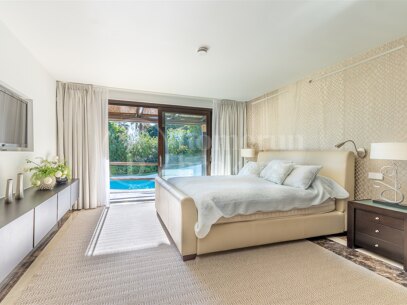 Villa Bali - Villa with Guest Apartment and in Nueva Andalucía