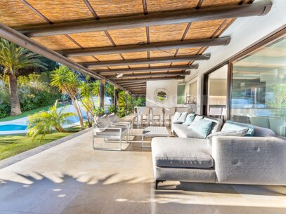 Villa Bali - Villa with Guest Apartment and in Nueva Andalucía