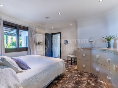 Villa Bali - Villa with Guest Apartment and in Nueva Andalucía