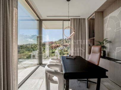 The Hills 10 – Ultra Lyxvilla med Panoramautsikt över Havet i El Herrojo Alto, La Quinta