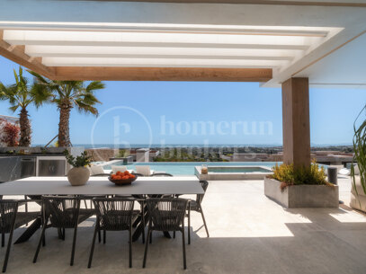 The Hills 10 – Ultra Luxury Villa with Panoramic Sea Views in El Herrojo Alto, La Quinta