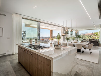 The Hills 10 – Ultra Lyxvilla med Panoramautsikt över Havet i El Herrojo Alto, La Quinta