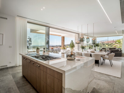 The Hills 10 – Ultra Luxury Villa with Panoramic Sea Views in El Herrojo Alto, La Quinta
