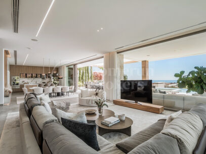 The Hills 10 – Ultra Lyxvilla med Panoramautsikt över Havet i El Herrojo Alto, La Quinta