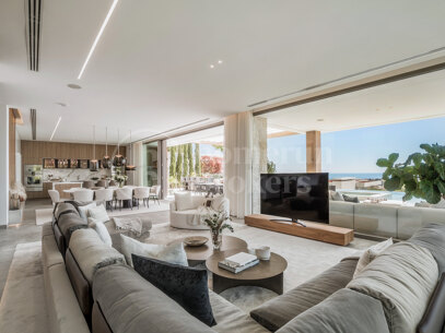 The Hills 10 – Ultra Luxury Villa with Panoramic Sea Views in El Herrojo Alto, La Quinta