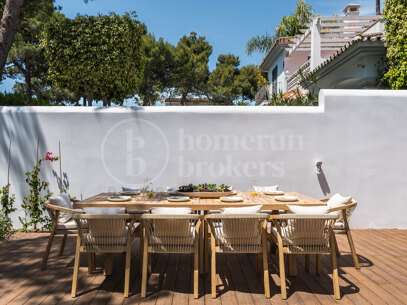 Casa Los Momentos – Elegant 6-Bedroom Villa in Altos del Rodeo Nueva Andalucia