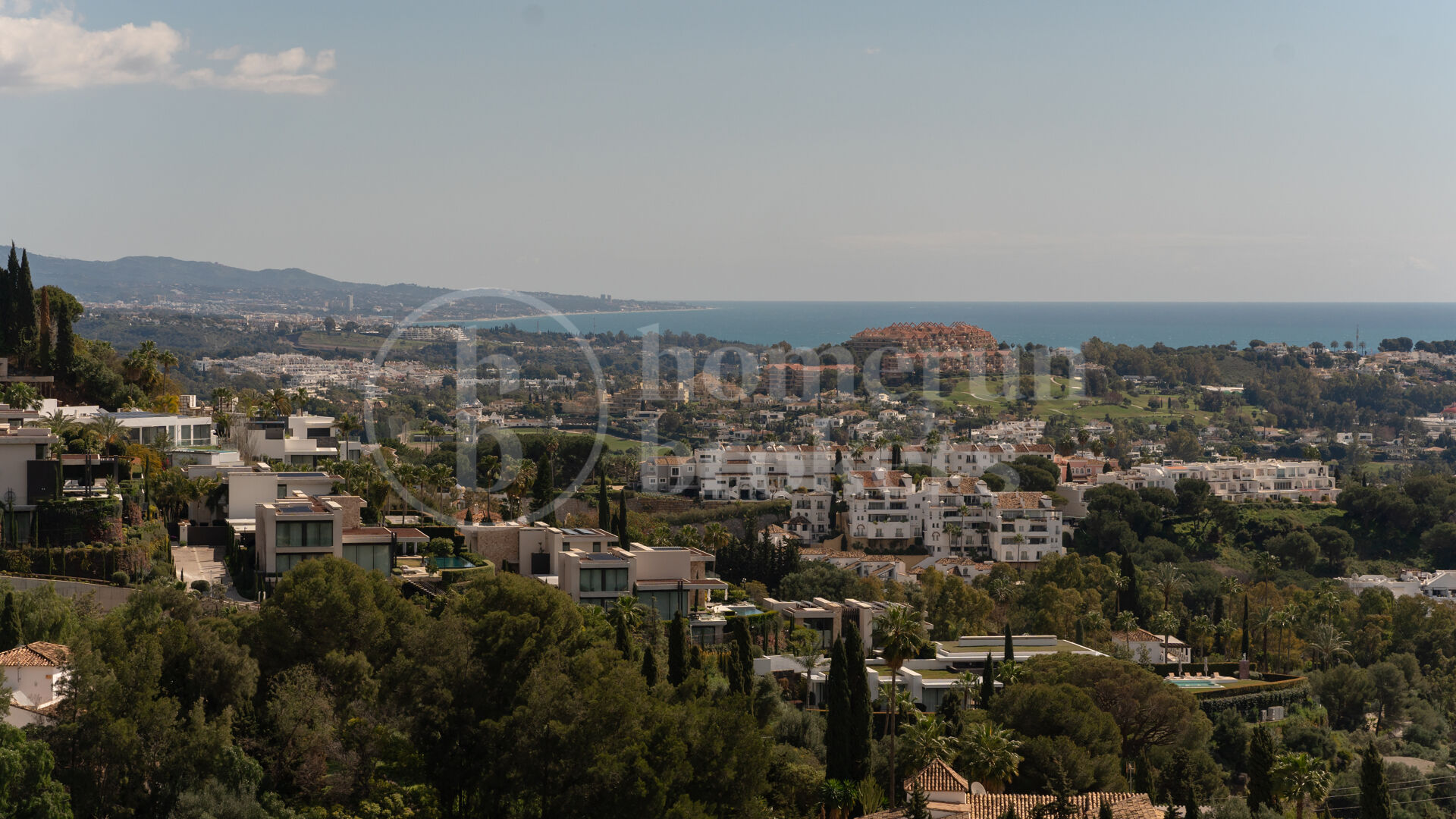 Casa Nido - Stylish 4-Bedroom Duplex with Sea Views in La Quinta, Benahavís