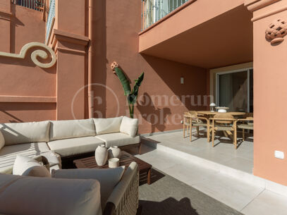 Casa Nido - Stylish 4-Bedroom Duplex with Sea Views in La Quinta, Benahavís