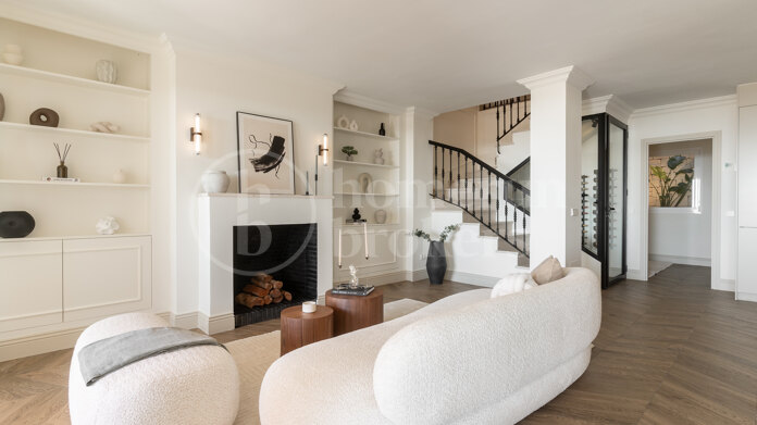 Casa Nido - Stylish 4-Bedroom Duplex with Sea Views in La Quinta, Benahavís