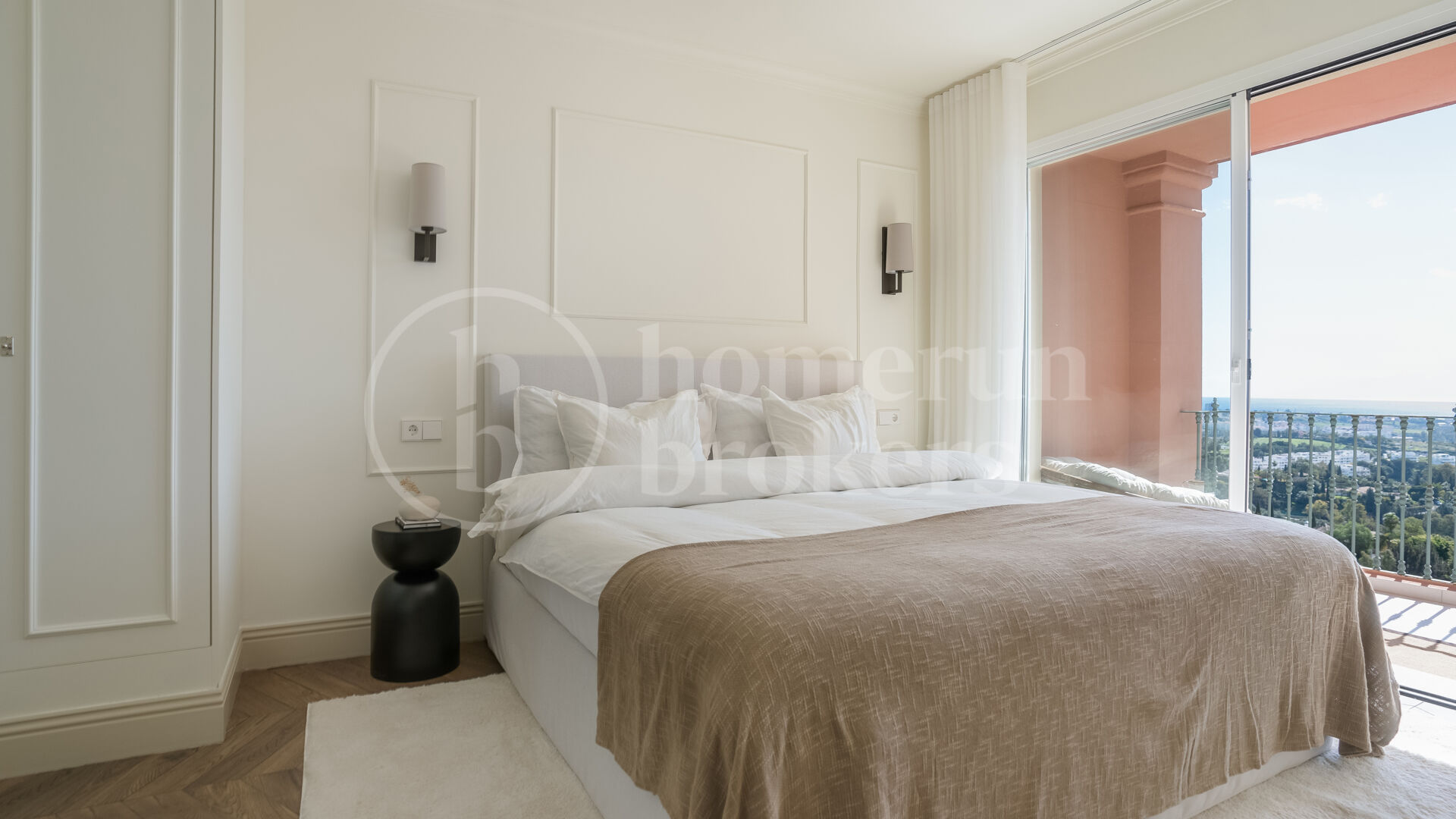 Casa Nido - Stylish 4-Bedroom Duplex with Sea Views in La Quinta, Benahavís