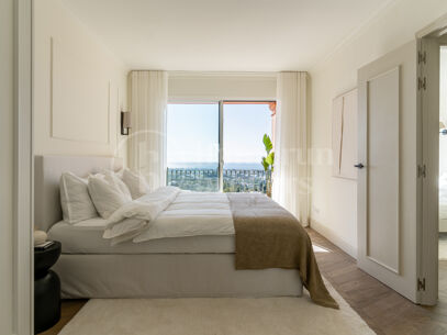 Casa Nido - Stylish 4-Bedroom Duplex with Sea Views in La Quinta, Benahavís