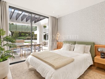 Villa Laurus – Elegant Villa i Los Naranjos Golf