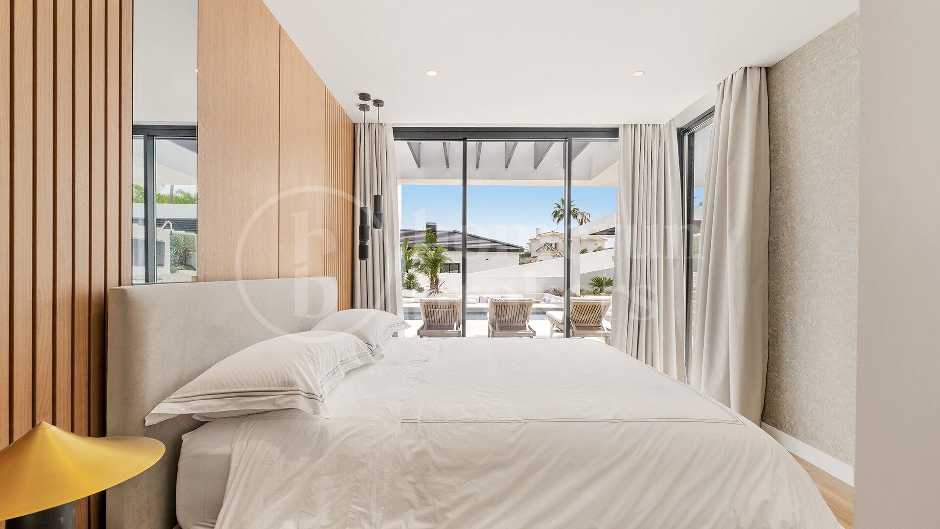 Villa Cefeo - Elegant Villa in Los Naranjos Golf