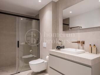 Villa Laurus – Elegant Villa i Los Naranjos Golf